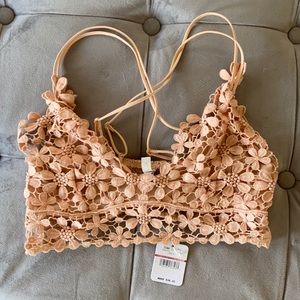 Free People peach colored bralette